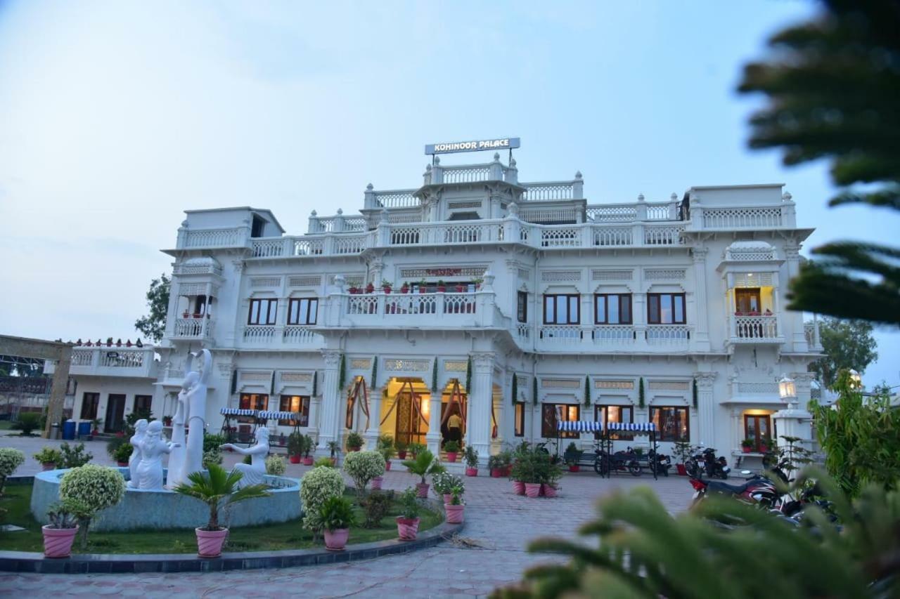 Kamay The Kohinoor Palace - A Heritage Hotel Faizabad Экстерьер фото